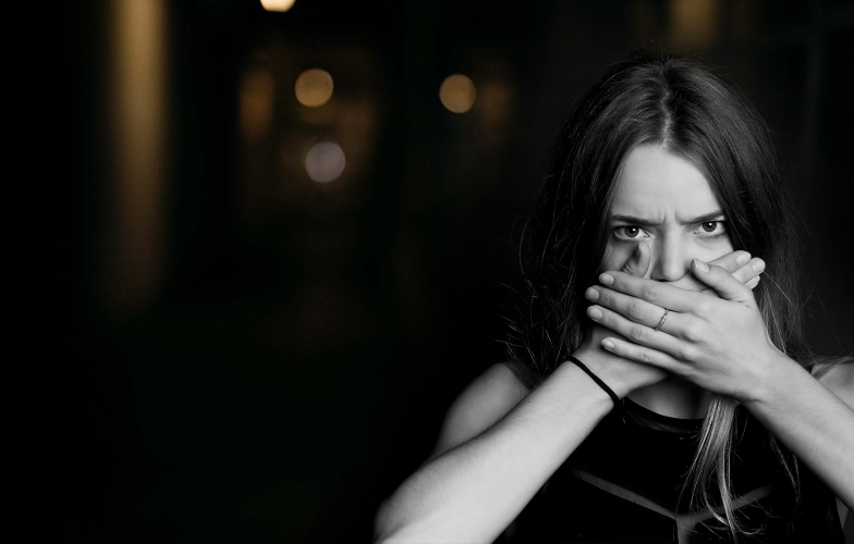 Сексуальна експлуатація – це злочин, що позбавляє дітей дитинства, а дорослих – свободи