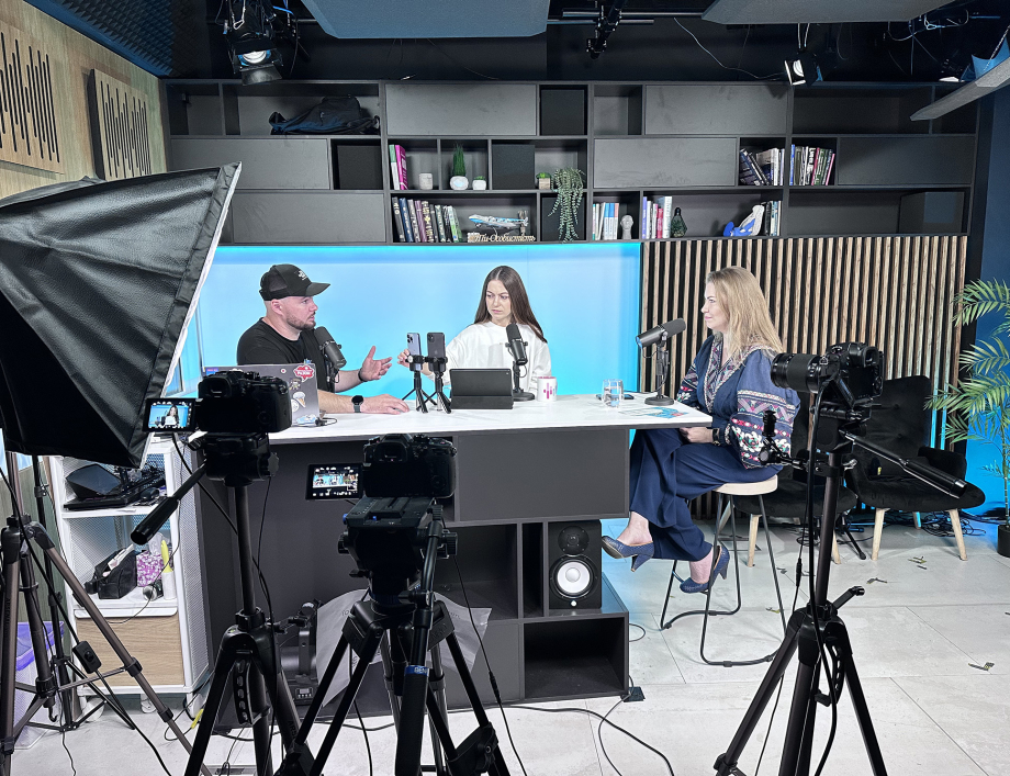Служба порятунку дітей в етері РанокLive на Radio M